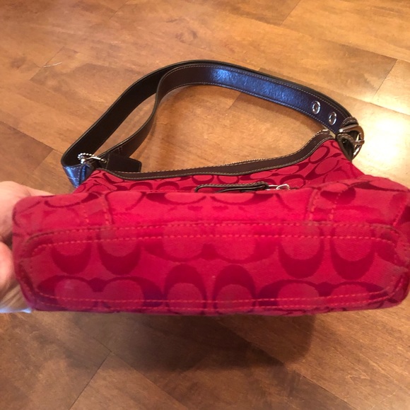 Coach Red Shoulder Bag - Picture 7 of 7